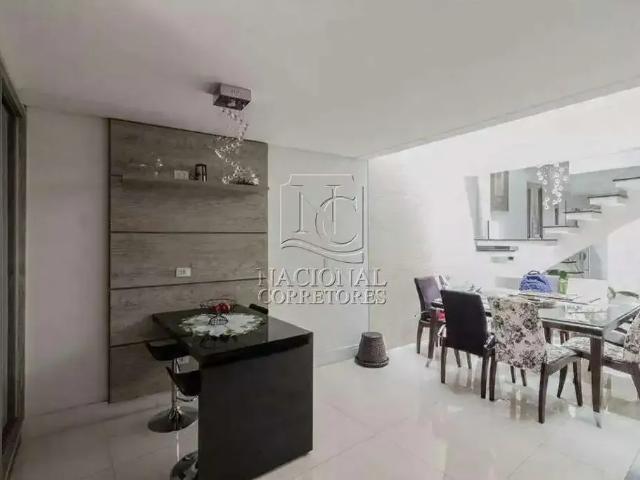 Casa / Sobrado para Locação em Santo André/SP Silveira 3 Quartos