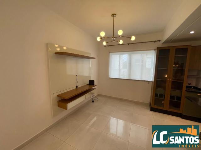 Casa / Sobrado para Locação em Santos/SP Campo Grande 2 Quartos