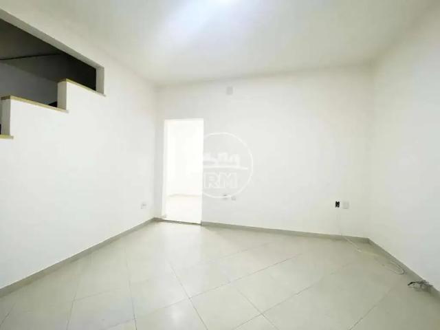 Casa / Sobrado para Locação em Santos/SP Campo Grande 2 Quartos