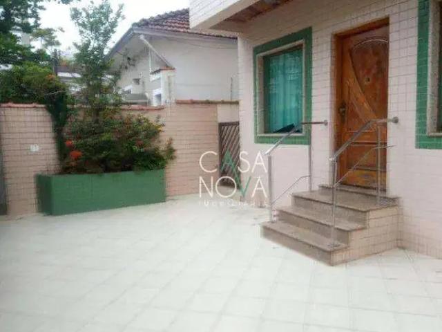 Casa / Sobrado para Locação em Santos/SP Campo Grande 4 Quartos