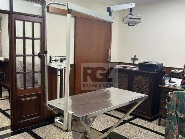 Casa / Sobrado para Locação em Santos/SP Campo Grande 4 Quartos