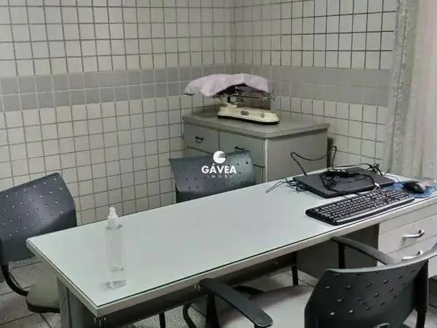 Casa / Sobrado para Locação em Santos/SP Campo Grande 7 Quartos