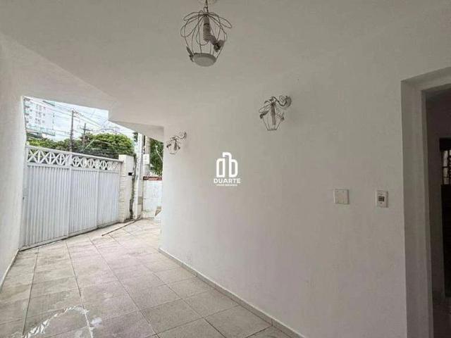 Casa / Sobrado para Locação em Santos/SP Aparecida