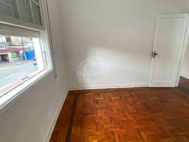 Casa / Sobrado para Locação em Santos/SP Aparecida 3 Quartos