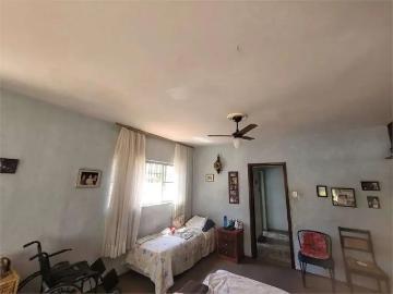 Casa / Sobrado para Locação em Santos/SP Aparecida 3 Quartos