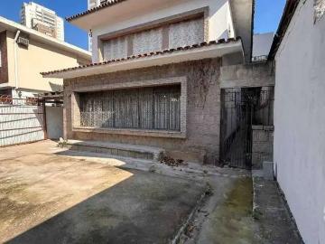 Casa / Sobrado para Locação em Santos/SP Aparecida 3 Quartos