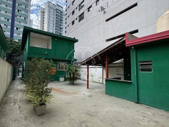 Casa / Sobrado para Locação em Santos/SP Aparecida 3 Quartos