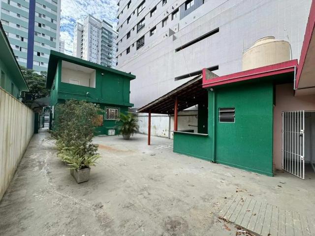 Casa / Sobrado para Locação em Santos/SP Aparecida 4 Quartos