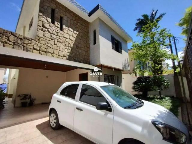Casa / Sobrado para Locação em Santos/SP Aparecida 5 Quartos