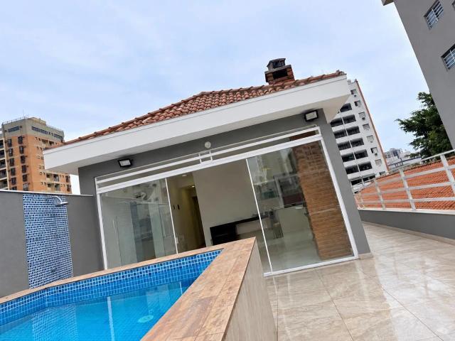 Casa / Sobrado para Locação em Santos/SP Aparecida 5 Quartos