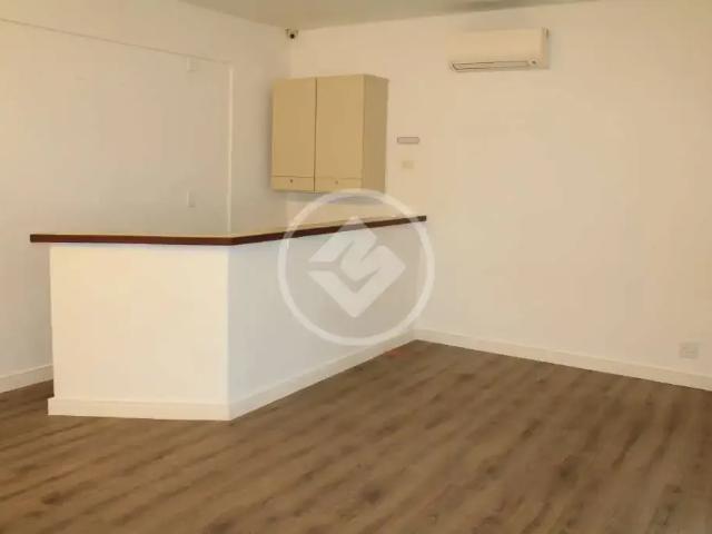 Casa / Sobrado para Locação em Santos/SP Boqueirão 11 Quartos