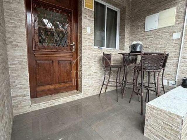 Casa / Sobrado para Locação em Santos/SP Boqueirão 3 Quartos