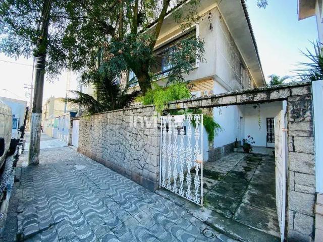 Casa / Sobrado para Locação em Santos/SP Boqueirão 3 Quartos