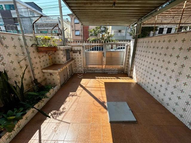 Casa / Sobrado para Locação em Santos/SP Boqueirão 3 Quartos