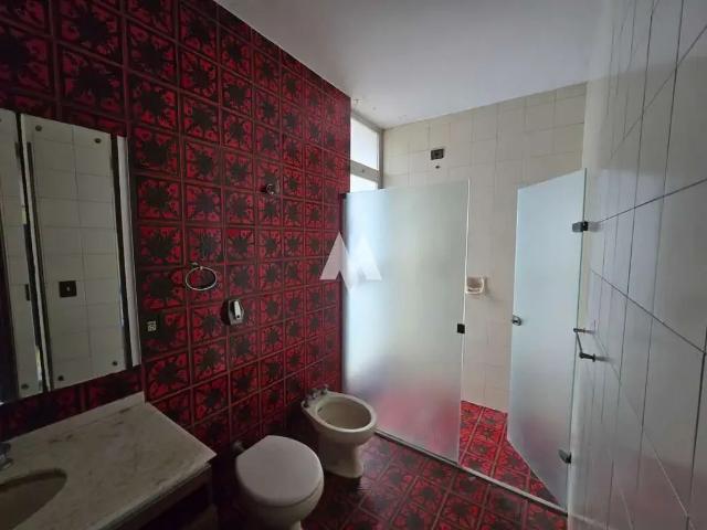 Casa / Sobrado para Locação em Santos/SP Boqueirão 4 Quartos