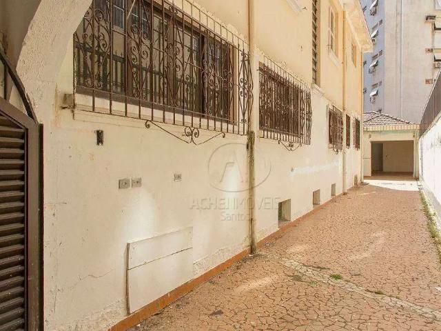 Casa / Sobrado para Locação em Santos/SP Boqueirão 5 Quartos