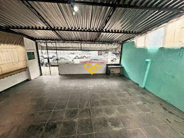 Casa / Sobrado para Locação em Santos/SP Boqueirão