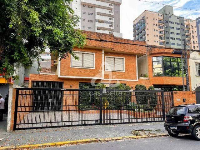 Casa / Sobrado para Locação em Santos/SP Gonzaga 4 Quartos