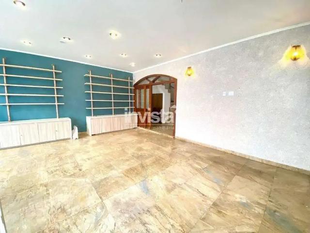 Casa / Sobrado para Locação em Santos/SP Gonzaga 4 Quartos