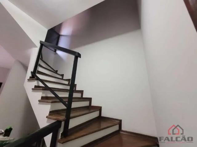 Casa / Sobrado para Locação em Santos/SP Gonzaga 4 Quartos
