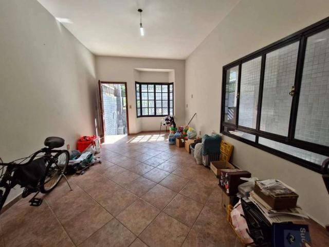 Casa / Sobrado para Locação em Santos/SP Gonzaga 4 Quartos