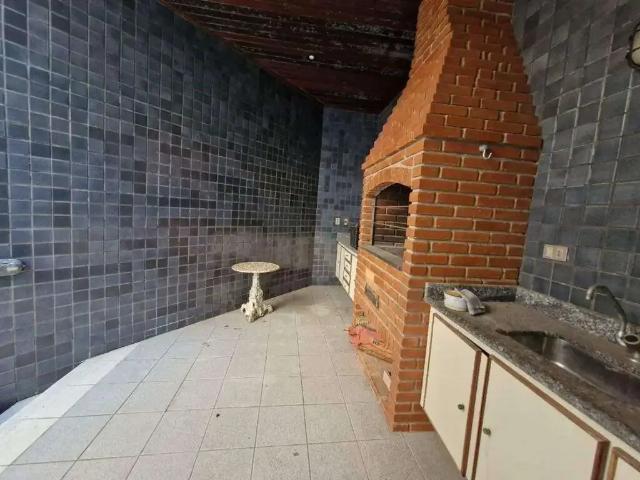 Casa / Sobrado para Locação em Santos/SP Gonzaga
