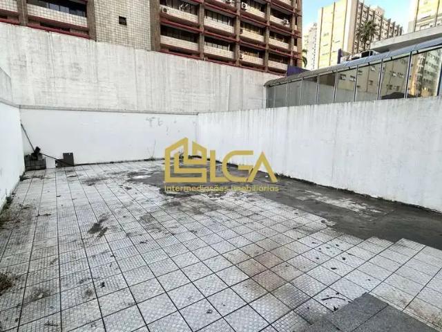 Casa / Sobrado para Locação em Santos/SP Gonzaga 6 Quartos