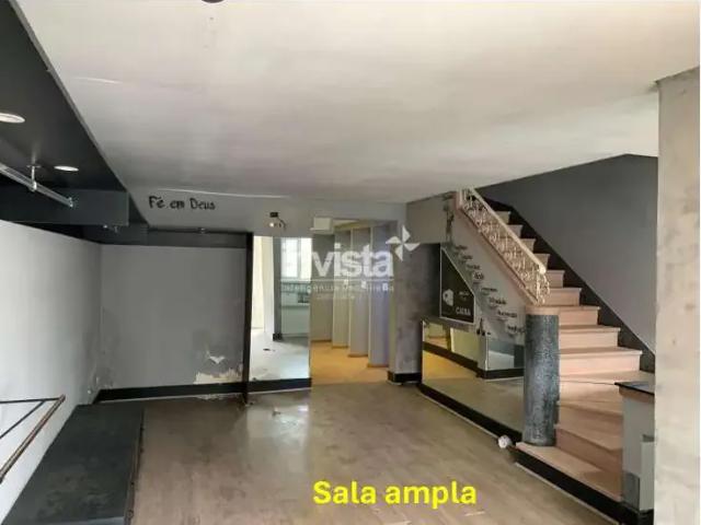 Casa / Sobrado para Locação em Santos/SP Gonzaga