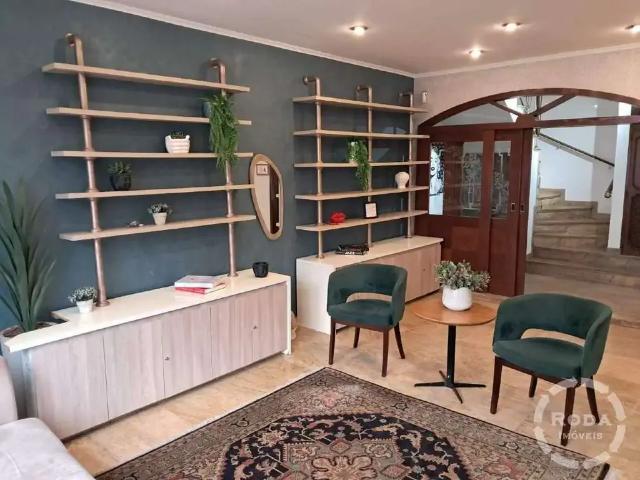 Casa / Sobrado para Locação em Santos/SP Gonzaga 4 Quartos