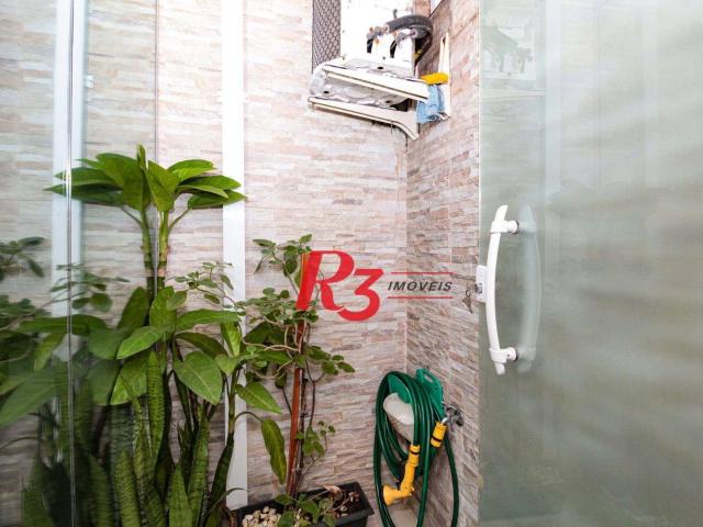 Casa / Sobrado para Locação em Santos/SP Gonzaga 2 Quartos