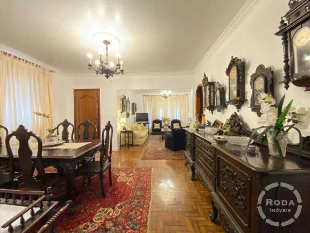 Casa / Sobrado para Locação em Santos/SP Gonzaga 3 Quartos
