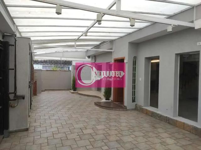 Casa / Sobrado para Locação em Santos/SP Gonzaga 3 Quartos