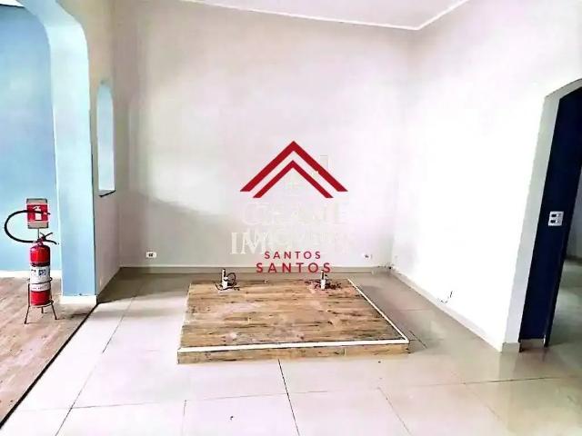 Casa / Sobrado para Locação em Santos/SP Embaré