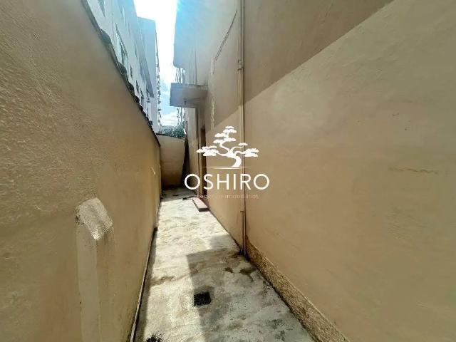 Casa / Sobrado para Locação em Santos/SP Embaré 2 Quartos