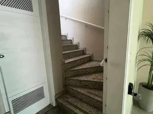 Casa / Sobrado para Locação em Santos/SP Embaré 3 Quartos
