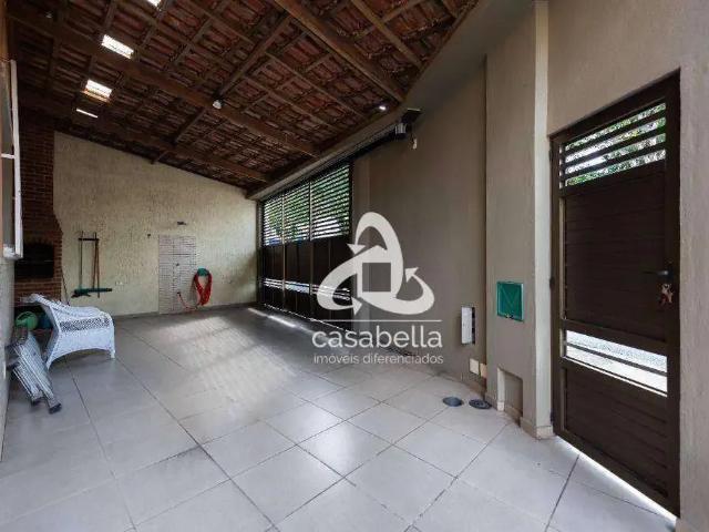 Casa / Sobrado para Locação em Santos/SP Embaré 3 Quartos