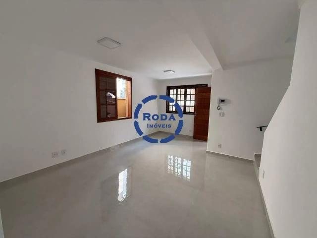 Casa / Sobrado para Locação em Santos/SP Embaré 3 Quartos