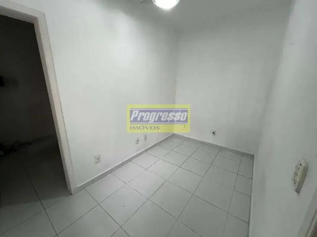 Casa / Sobrado para Locação em Santos/SP Embaré 3 Quartos