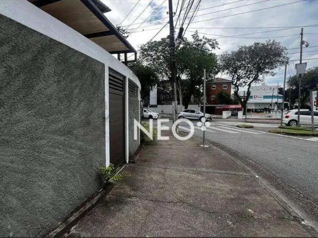 Casa / Sobrado para Locação em Santos/SP Embaré 3 Quartos