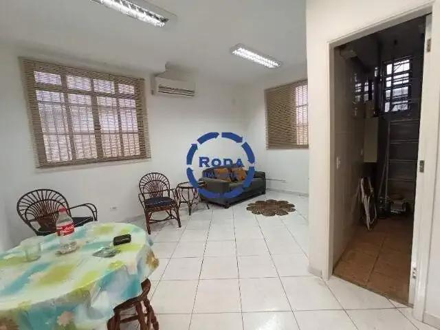 Casa / Sobrado para Locação em Santos/SP Embaré 4 Quartos