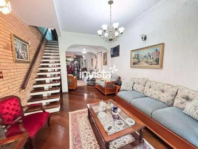 Casa / Sobrado para Locação em Santos/SP Embaré 4 Quartos