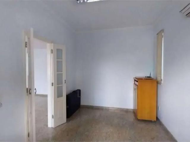 Casa / Sobrado para Locação em Santos/SP Embaré 4 Quartos