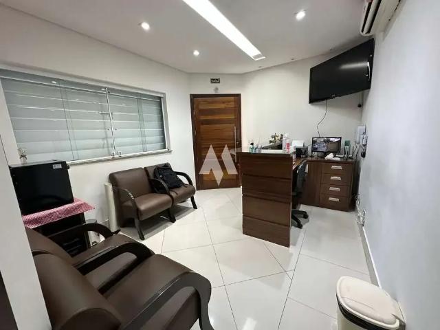 Casa / Sobrado para Locação em Santos/SP Embaré 7 Quartos