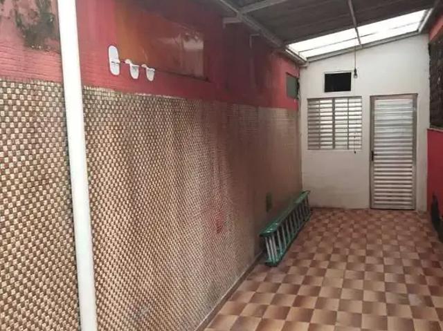 Casa / Sobrado para Locação em Santos/SP Encruzilhada 10 Quartos