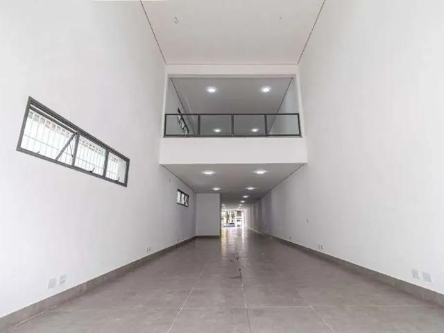 Casa / Sobrado para Locação em Santos/SP Encruzilhada 2 Quartos
