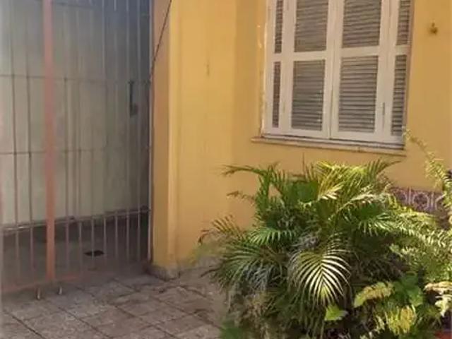 Casa / Sobrado para Locação em Santos/SP Encruzilhada 3 Quartos