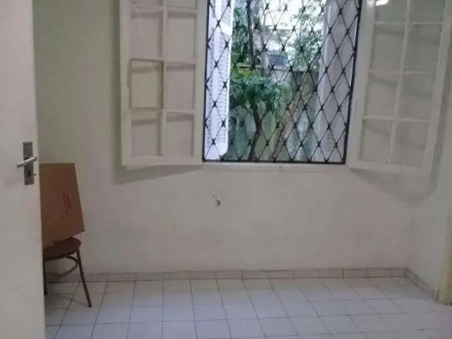 Casa / Sobrado para Locação em Santos/SP Encruzilhada 4 Quartos