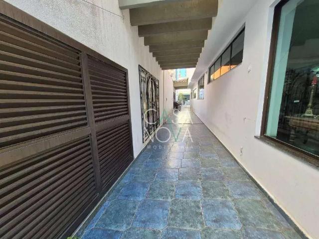 Casa / Sobrado para Locação em Santos/SP José Menino 4 Quartos