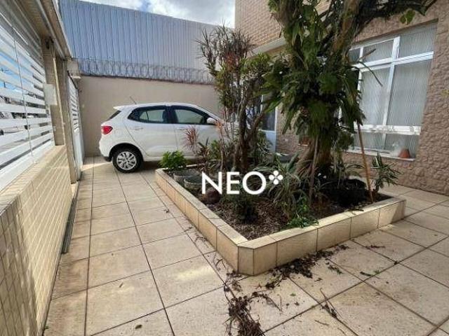 Casa / Sobrado para Locação em Santos/SP Macuco 3 Quartos