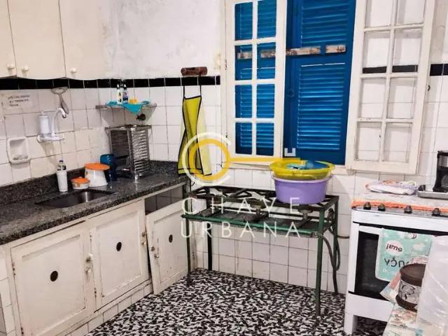 Casa / Sobrado para Locação em Santos/SP Macuco 4 Quartos